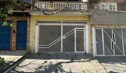 Lindo sobrado à venda, com 4 dormitórios e 2 vagas de garagem, na região do Parque Continental II,
