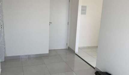 Excelente Apartamento, pronta para morar no Condomínio Terra Nostra com 1 vaga de garagem coberta,