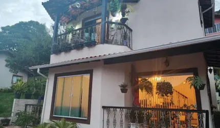 Casa em Condomínio para Venda em Teresópolis, Vargem Grande, 4 dormitórios, 1 suíte, 2 banheiros, 2 vagas