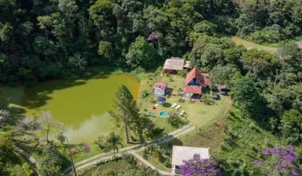 Sítio para Venda em Teresópolis, Córrego das Pedras, 5 dormitórios, 2 suítes, 4 banheiros