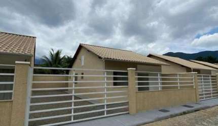 Casa em Condomínio para Venda em Guapimirim, Cotia, 2 dormitórios, 1 suíte, 2 banheiros, 1 vaga