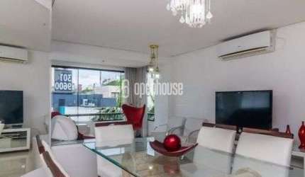 Cobertura - 207m² com 2d. no bairro Petrópolis.