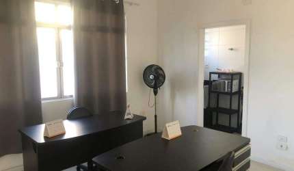 LOCAÇÃO | SALA COMERCIAL | PORTEIRA FECHADA | 90 m² | CENTRO