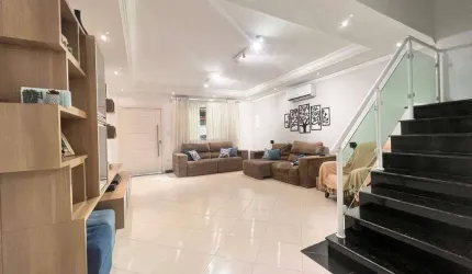 Sobrado 3 dormitórios sendo um Suite Maracanã Praia Grande