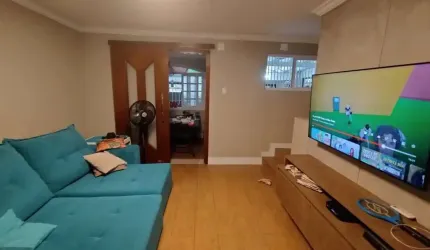 CASA 3 DORMITÓRIOS 2 SUÍTES QUINTAL E CHURRASQUEIRA 189,44 m² VILA BELMIRO