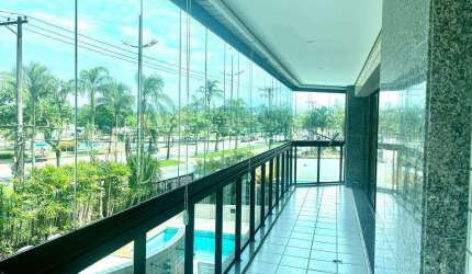 APARTAMENTO 4 SUITES COM SACADA FRENTE PRO MAR BAIRRO APARECIDA 2 VAGAS