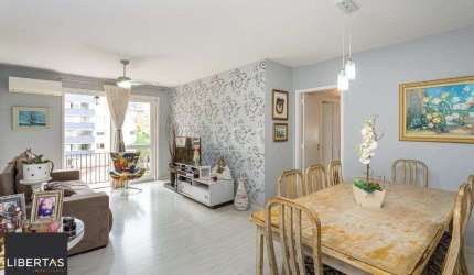 Apartamento de 03 dormitórios (01suíte), com vaga, no bairro São João, em Porto