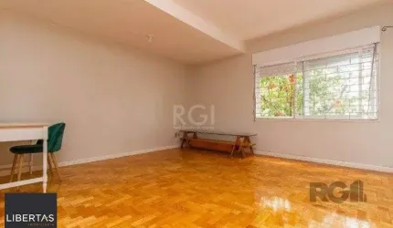 Apartamento no Bom Fim com 4 dormitórios e vaga