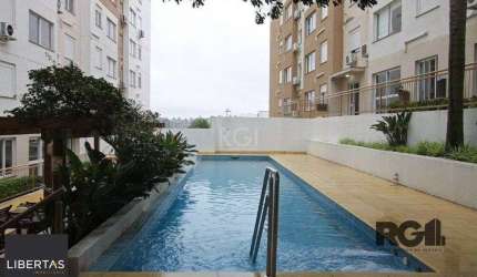 Apartamento no Urbano Menino Deus de 1 dormitório vaga e pátio