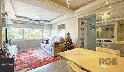 Apartamento de 2 dormitórios, 1 suíte e 1 vaga de garagem coberta e escriturada