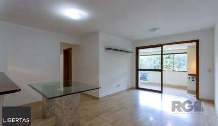Apartamento 3 dormitórios e 2 vagas na Tristeza
