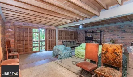 Casa 4 dormitórios, Altos da Vila Nova, Zona Sul, Porto Alegre.