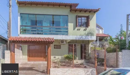 Casa para Venda - 272m², 3 dormitórios, sendo 1 suites, 2 vagas - Sarandi