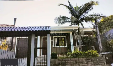 Casa para Venda - 214m², 2 dormitórios, 4 vagas - Parque Santa Fé