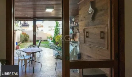 Casa para Venda - 125m², 3 dormitórios, sendo 1 suites, 2 vagas - Aberta dos Mor