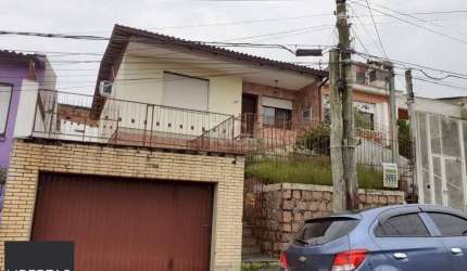 Casa para Venda - 130m², 4 dormitórios, Santa Tereza