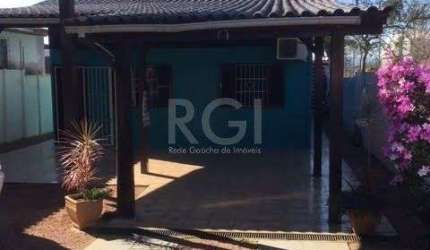 Casa para Venda - 100m², 3 dormitórios, sendo 2 suites, 3 vagas - Hípica