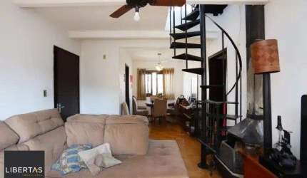 Vende-se ampla cobertura 3 quartos com vaga, lareira e churrasqueira - 175m² - A
