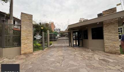 Excelente Casa em Condomínio Fechado 2 Dormitórios Recém Reformada