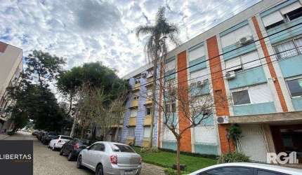 Apartamento à venda no Menino Deus, com 3 quartos (sendo 1 suíte), 3 banheiros,