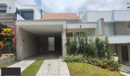 Casa em Condomínio fechado com 3 dormitórios no bairro Vila Nova em Porto Alegre
