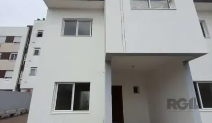 Casa 3 dormitórios à venda Camaquã Porto Alegre/RS