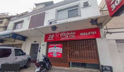 Cobertura para Venda - 230m², 3 dormitórios, 2 vagas - Petrópolis