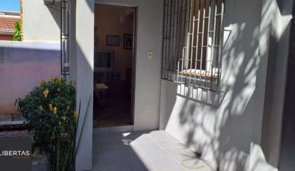 Casa 3 dormitórios à venda Vila Ipiranga Porto Alegre/RS