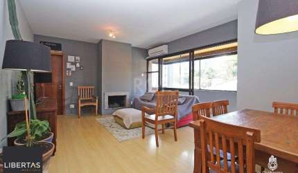 Apartamento para Venda - 114m², 3 dormitórios, sendo 1 suites, 2 vagas - Petrópo