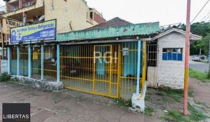 Casa Comercial para Venda - 300m², 3 dormitórios, 3 vagas - Partenon