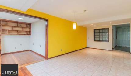Casa no Imperial Park  3 dormitórios sendo 1 suíte, próximo a av. Juca Batista