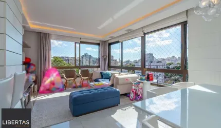 APARTAMENTODE 3 DORMITÓRIO COM SUÍTE E 2 VAGAS DE GARAGEM NO MENINO DEUS