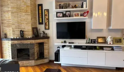 Excelente apartamento 3 dormitórios sendo 01 suíte, Sacada e com Òtima Posição S