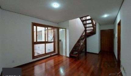 Cobertura de 2 Dormitórios com Terraço e Churrasqueira - 115m² - Petrópolis