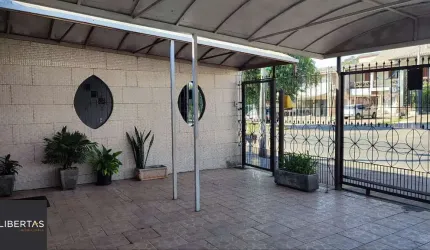 Casa com 4 dormitórios, na avenida Bernardinho Silveira Amorim, Rubem Berta