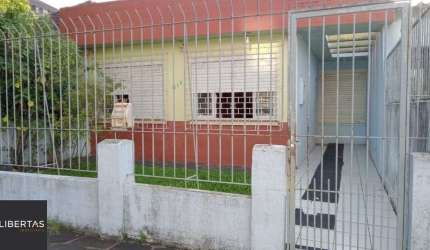 Casa 3 dormitórios à venda Vila João Pessoa Porto Alegre/RS