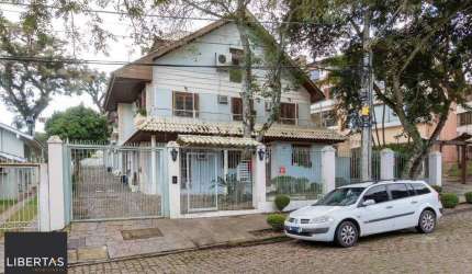 Casa a venda em condominio no bairro Jardim Isabel