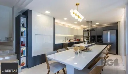 2 Casas individuais no mesmo terreno