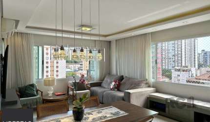 APARTAMENTO MOBILIADO COM PLANTA DIFERENCIADA E ÓTIMA LOCALIZAÇÃO