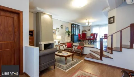 Casa Condominio para Venda - 225.18m², 3 dormitórios, sendo 1 suites, 2 vagas -