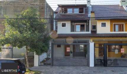 Casa para Venda - 300m², 5 dormitórios, sendo 1 suites, 4 vagas - Portal do Guar