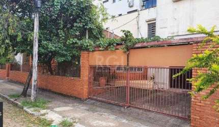 Casa 3 dormitórios à venda Passo da Areia Porto Alegre/RS