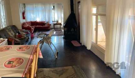 Casa para Venda - 330m², 3 dormitórios, sendo 1 suites, 3 vagas - Santana