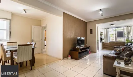 Apartamento à venda no bairro Chácara das Pedras em Porto Alegre/RS