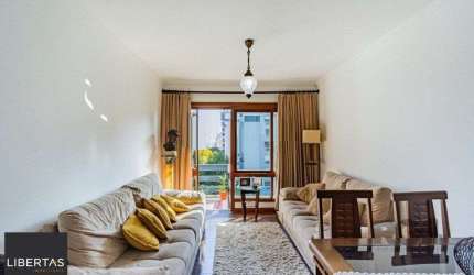 Vende-se ampla cobertura com 3 dormitórios 3 vagas - 269m² - Bairro Moinhos de V
