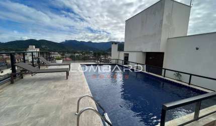 Apartamento com ótima localização frente rua.