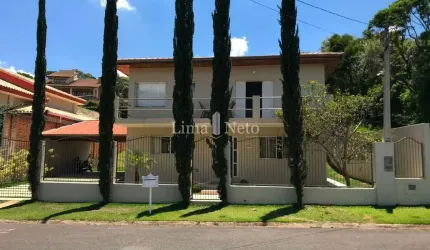 Casa em Condomínio, 450m2, 2 suítes, 6 vagas