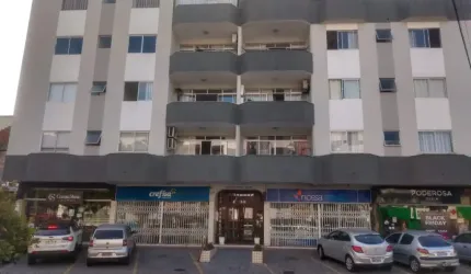 Cobertura com 03 dormitórios ,  217 m² de área privativa  no calçadão do Kobrasol