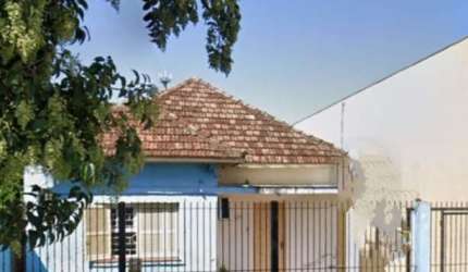 Casa alvenaria localizada no bairro Niterói canoas