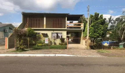 Sobrado com 233,00 m² área privativa no bairro Niterói Canoas RS